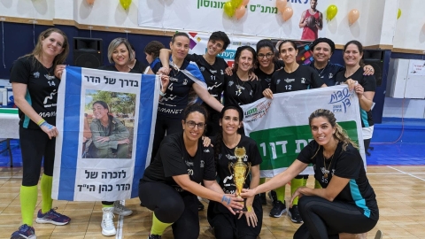 מפגש סיום של ליגת מאמנט עם שתי קבוצות מתחרות משדות דן - חדשות שדות דן ברמלוד נט