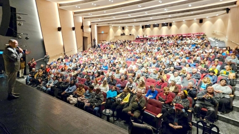 היכל התרבות בלוד פתח את עונת המנויים לשנת תשפ"ה 2024/25 בהצגה המצליחה: "חתונה מאוחרת" - חדשות לוד ברמלוד נט